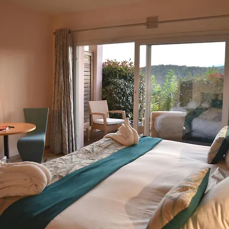 Hotel Alivi Di Santa Giulia 4*