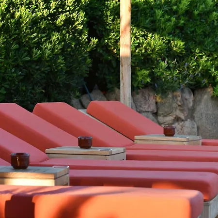 Hotel Alivi Di Santa Giulia 4*