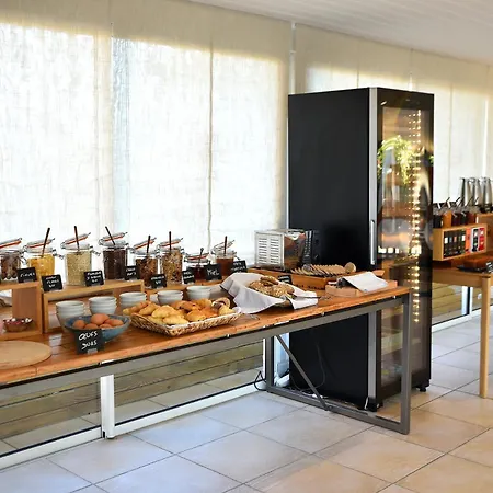 Hotel Alivi Di Santa Giulia فندق 4*