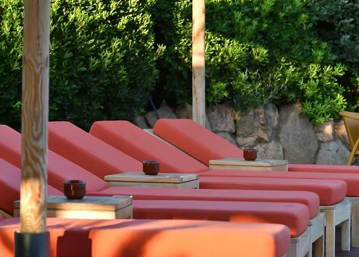 Hotel Alivi Di Santa Giulia 4*